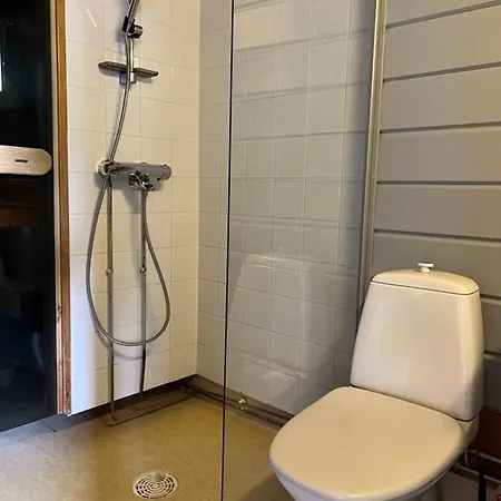 Lomariihi 2 * Muurame