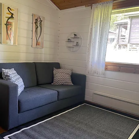 Σαλέ Lomariihi 2