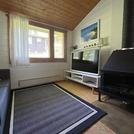 Lomariihi 2 Σαλέ Muurame